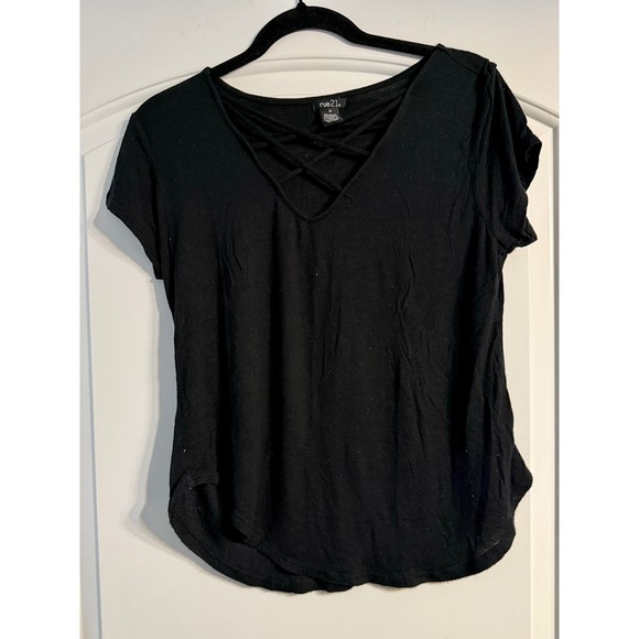 Rue21 Tops - rue21 Lattice V-Neck Top Medium Black Short Sleeve Strappy Tee Grunge Edgy